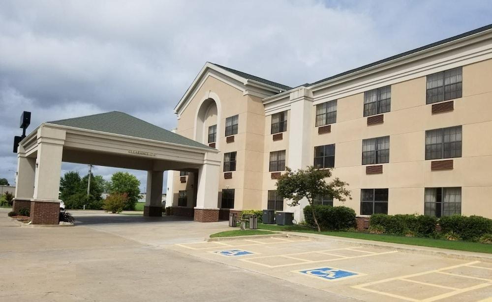 Quality Inn & Suites Muskogee Extérieur photo