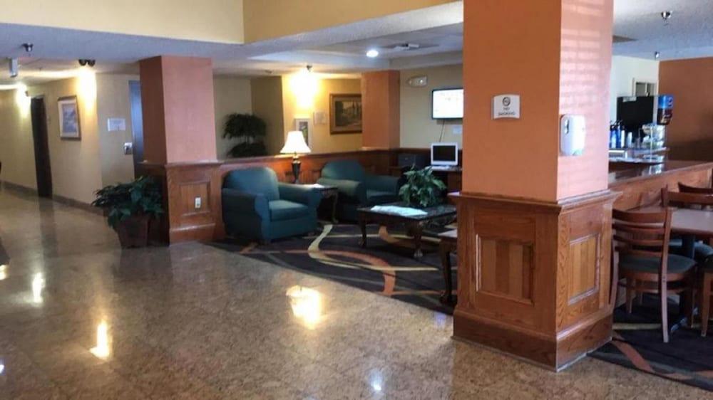 Quality Inn & Suites Muskogee Extérieur photo